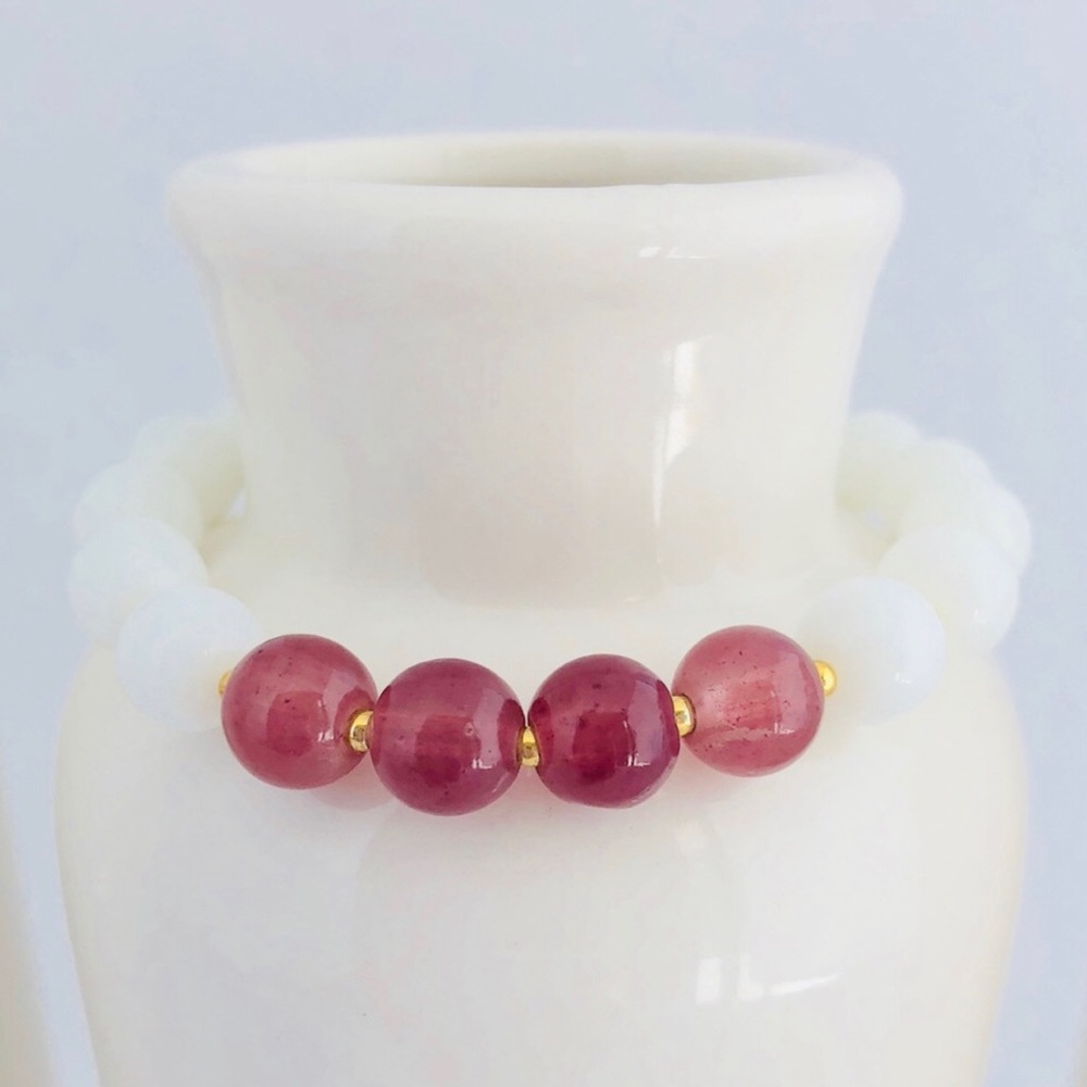 GEMSTONES | White Jade Agate Beaded Bracelet
